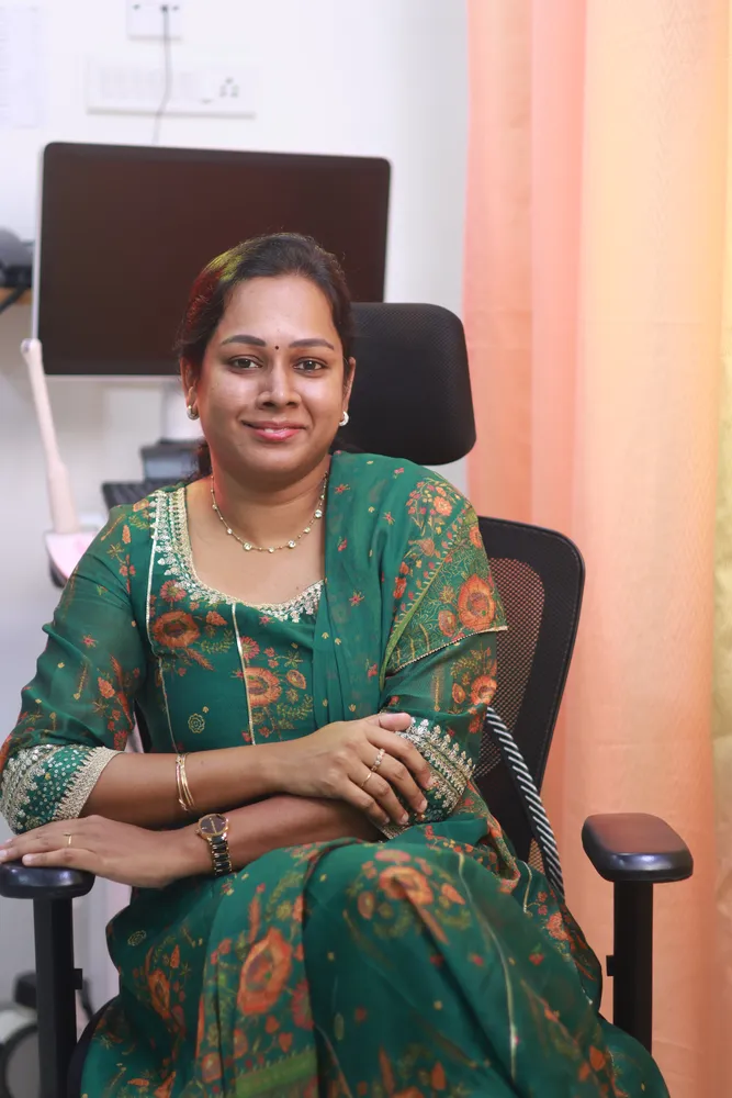 Dr Niveditha